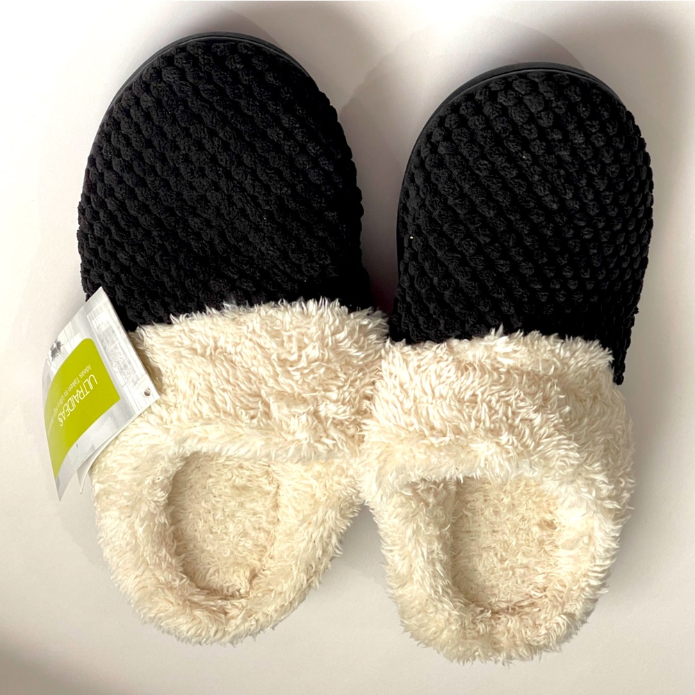 ULTRAIDEAS Comfy Black Fleece Memory Foam Slip-on Slippers Womens Medium 7-8 NWT
